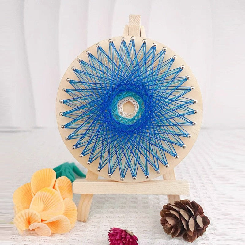 Mini DIY String Art Kit (4.3" Round) - Cute Kids Craft with Easel